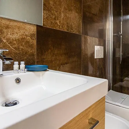 Corte Barattina - Antica Dimora Tra Campagna E Citta 4*