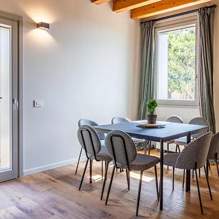 Corte Barattina - Antica Dimora Tra Campagna E Citta 4*