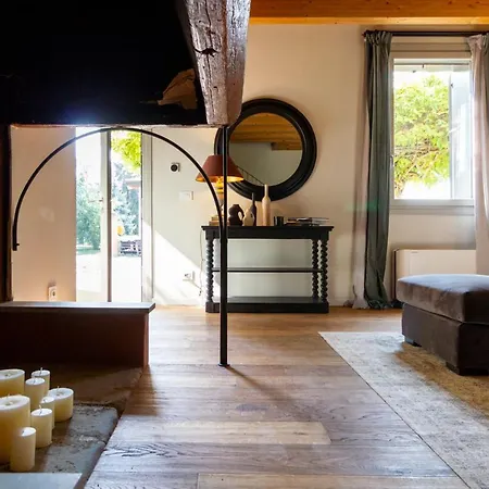 Corte Barattina - Antica Dimora Tra Campagna E Citta Hotel apartamentowy 4*