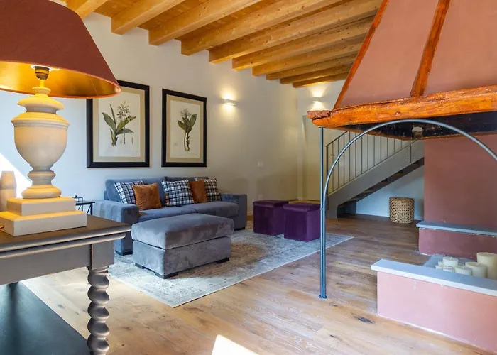 Corte Barattina - Antica Dimora Tra Campagna E Citta 아파트호텔 4*